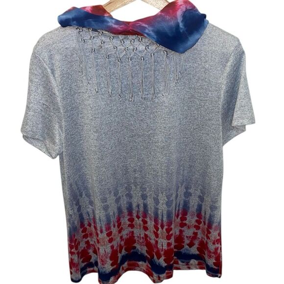 FARMERS MARKET Women’s Patriotic Top with Detachable Tie Dye Fringe Scarf - Picture 2 of 5